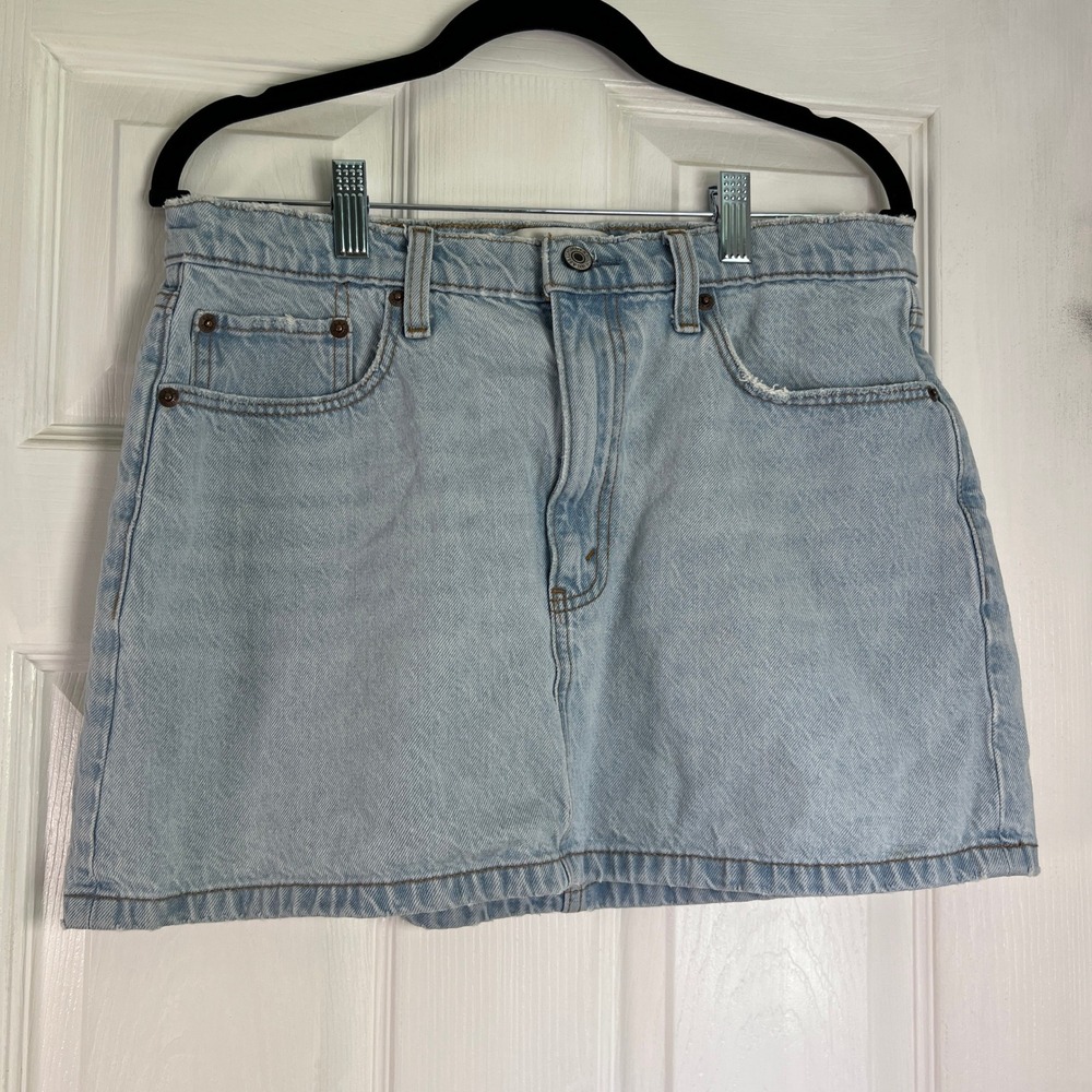 Abercrombie Fitch High Rise Light Wash Denim Mini Skirt y2k 90s Preppy Sz 30 10